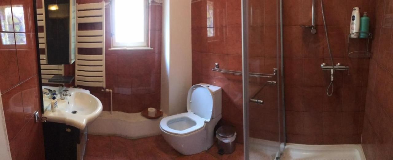 Отели типа «постель и завтрак» George&Dragon Rooms Бухарест-21