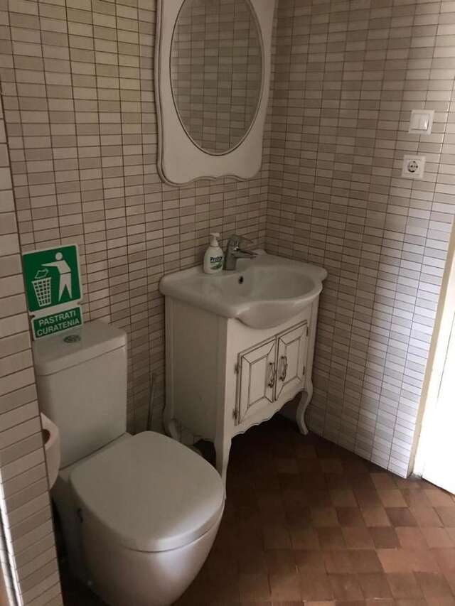 Отели типа «постель и завтрак» George&Dragon Rooms Бухарест-16