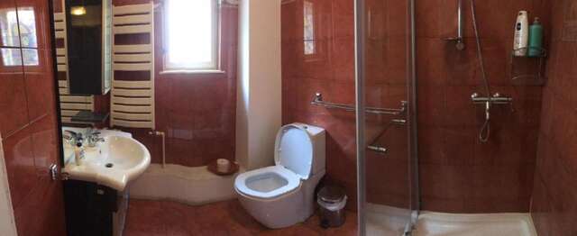 Отели типа «постель и завтрак» George&Dragon Rooms Бухарест-20